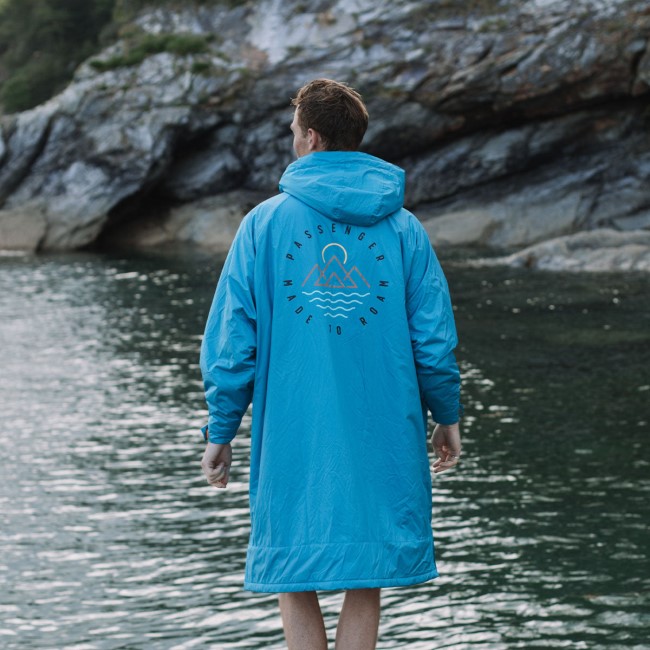 Exclusive Passenger's Escapism Recycled Sherpa Lined Changing Robe Larkspur Blue