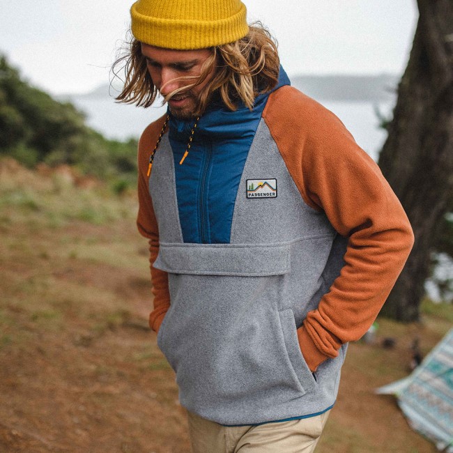Passenger Exclusive Woodland Hooded 1/2 Zip Recycled Polar Fleece Grey Marl