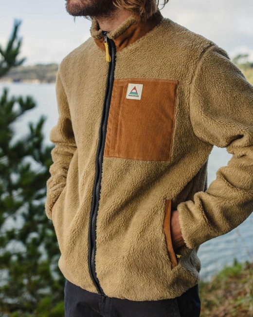 Passenger Exclusive Trekker Recycled Deep-Pile Sherpa Fleece Biscuit