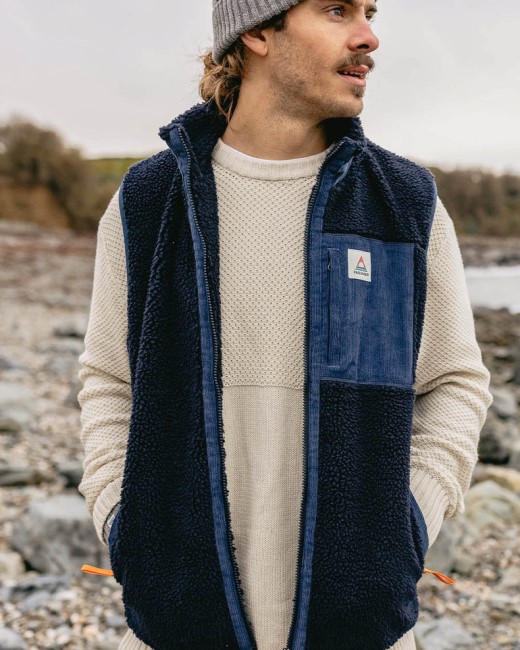Passenger Exclusive Canyon Recycled Deep-Pile Sherpa Vest Deep Navy