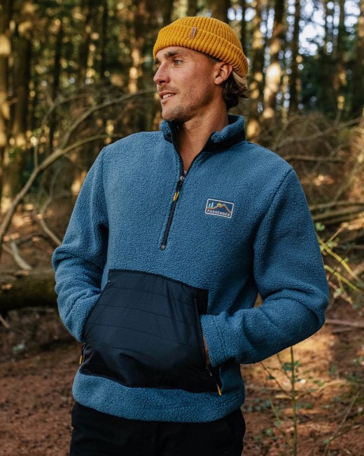 Passenger Exclusive Oceanside Recycled Polar-Lined Sherpa Fleece Blue Steel