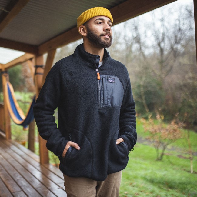 Passenger Exclusive Offgrid 1/4 Zip Recycled Sherpa Fleece Black