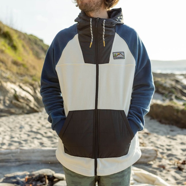Passenger Exclusive Timber Recycled Polar Full Zip Fleece Egret