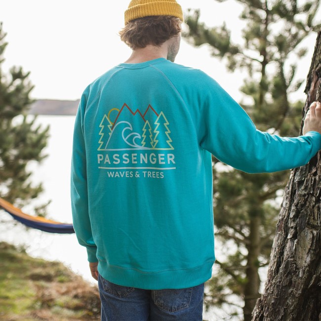 Passenger Exclusive Gifford Recycled Sweatshirt Viridian Green