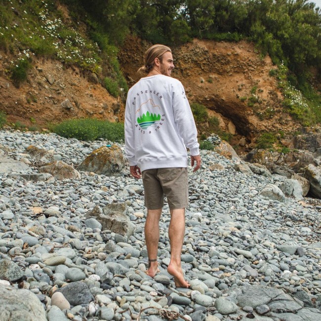 Passenger Exclusive La Paz Recycled Sweatshirt Milky White
