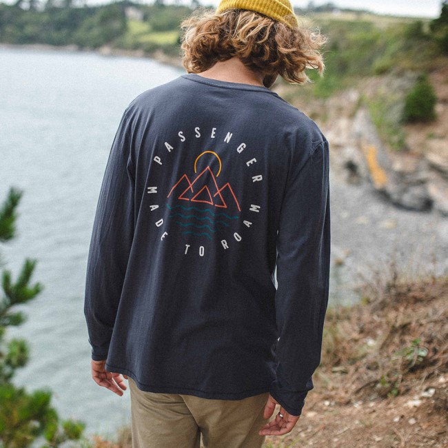 Passenger Exclusive Escapism Recycled Ls T-Shirt Faded Black
