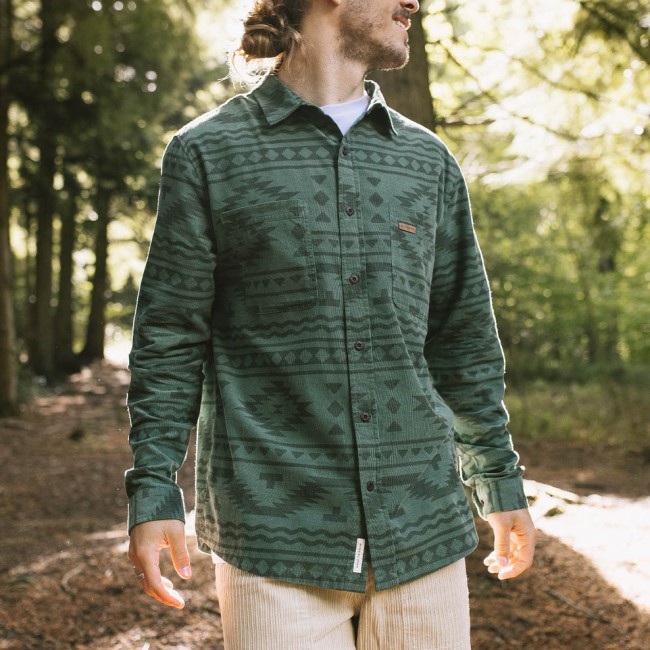 Passenger Exclusive Backcountry Recycled Cord Ls Shirt Dark Ivy Adrift