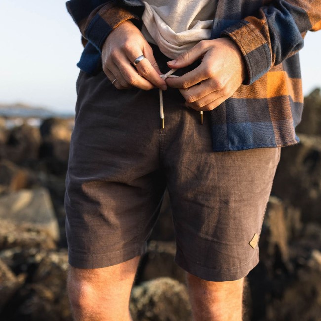 Passenger Exclusive Drifter Recycled Cord Walk Short Mushroom