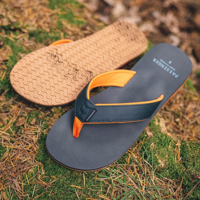 Passenger Exclusive Laguna Flip Flop Black