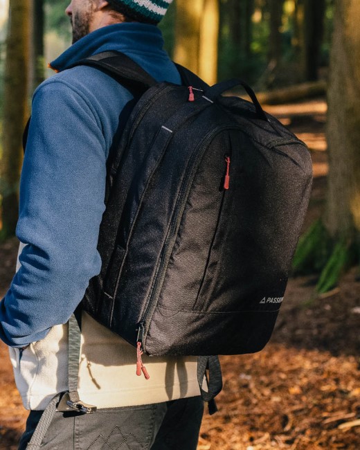 Exclusive Passenger's Ascent Weekender Recycled 35L Backpack Black