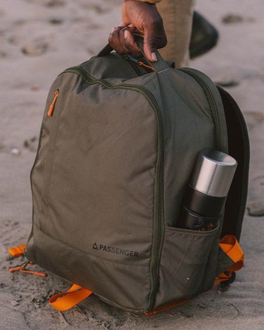 Passenger Exclusive Ascent Weekender Recycled 35L Backpack Khaki