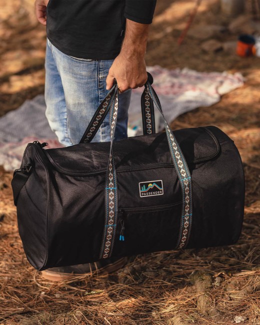 Passenger Exclusive Weekender 58L Recycled Polyester Duffle Bag Black
