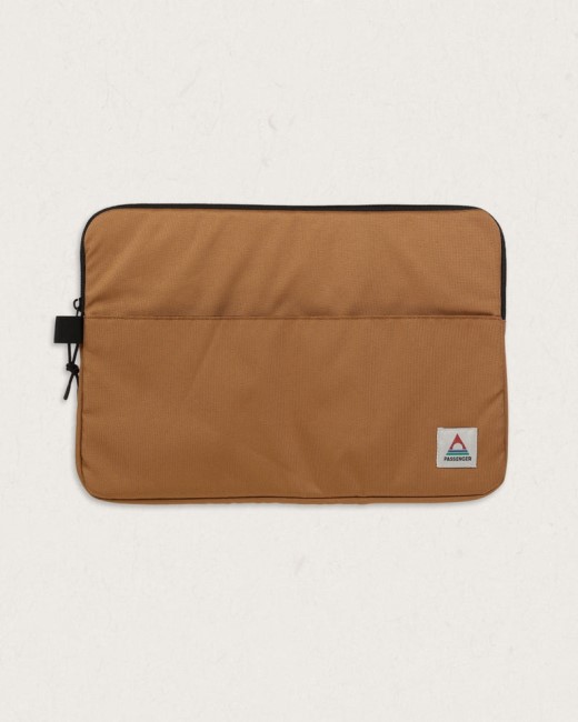 Passenger Exclusive On-The-Go Recycled Laptop Sleeve Golden Brown