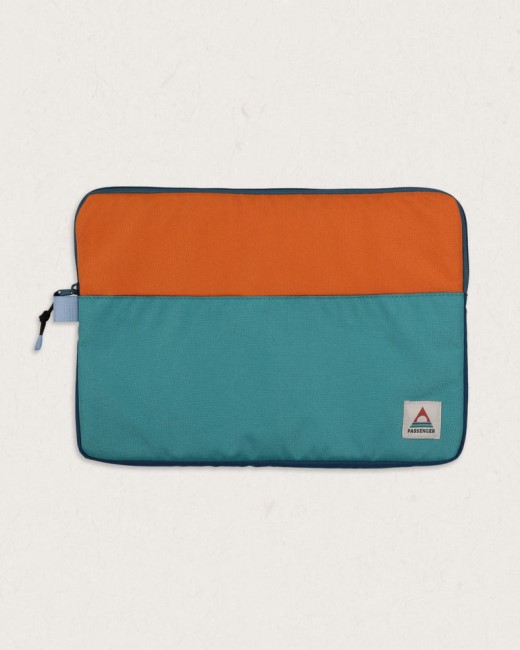 Passenger Exclusive On-The-Go Recycled Laptop Sleeve Multicolour