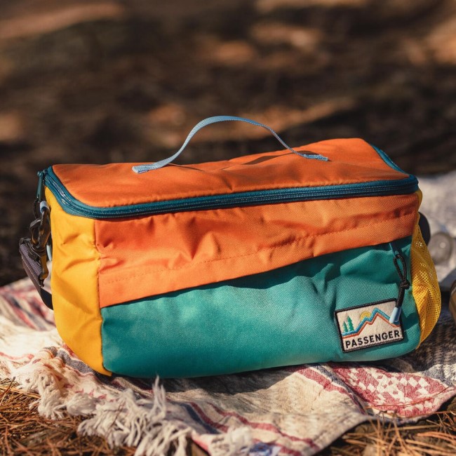 Passenger Exclusive 8-Pack Recycled Cooler Bag Multi Colour