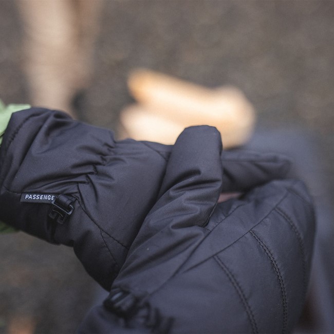 Passenger Exclusive Northerly Insulated Mittens Black