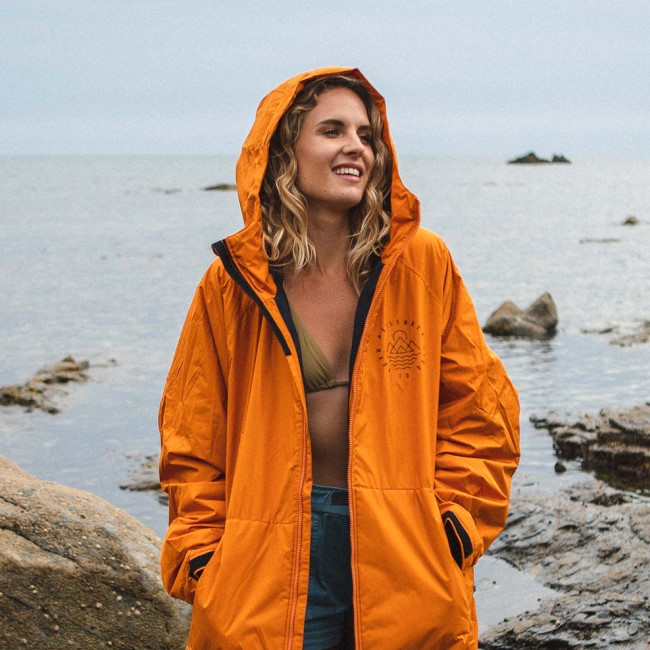 Passenger Exclusive Escapism Recycled Towel Lined Changing Robe Sunrise Orange