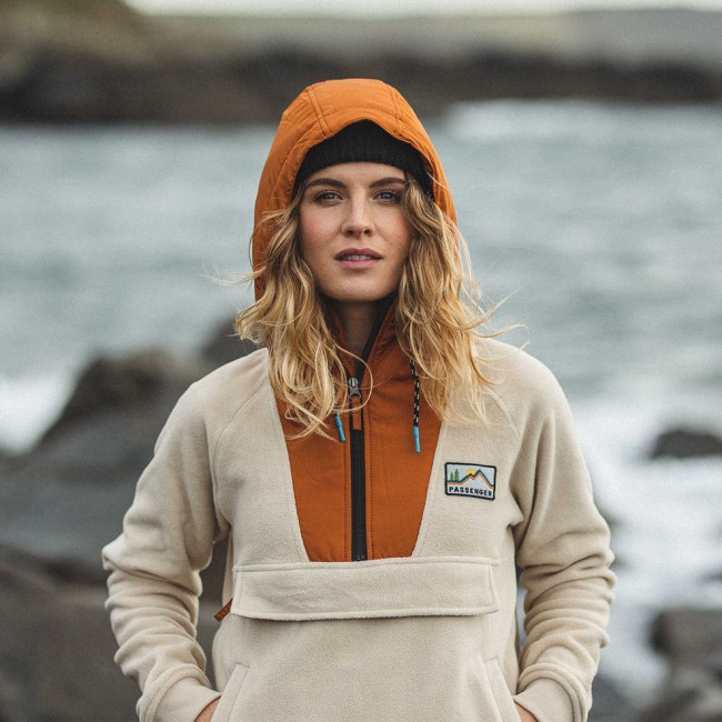 Passenger Exclusive Alexander Hooded 1/2 Zip Recycled Polar Fleece Oatmeal