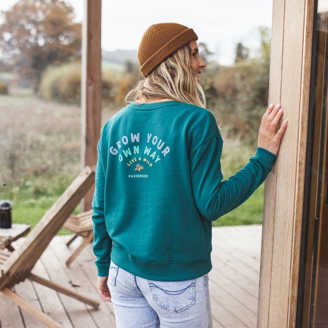 Passenger Exclusive Wild Life Recycled Sweatshirt Storm Green