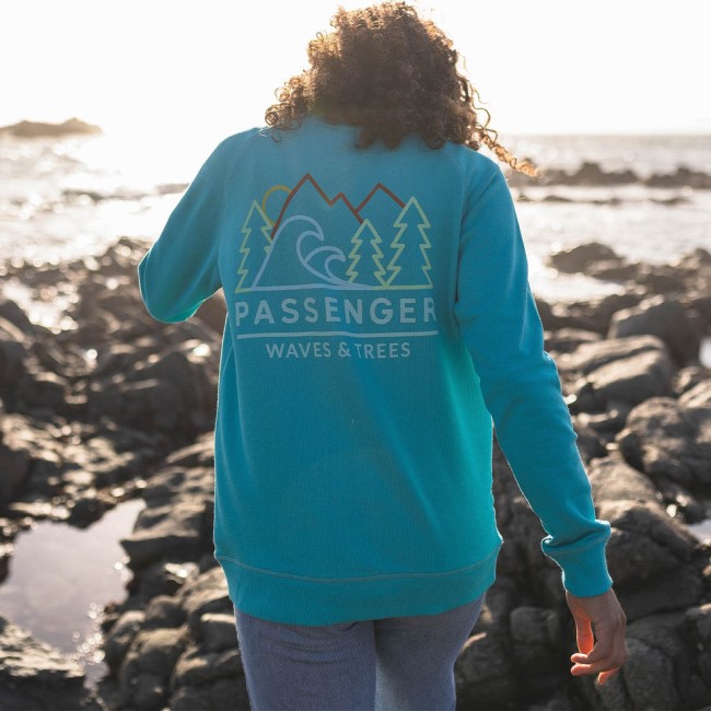 Passenger Exclusive Dweller Recycled Cotton Sweatshirt Viridian Green