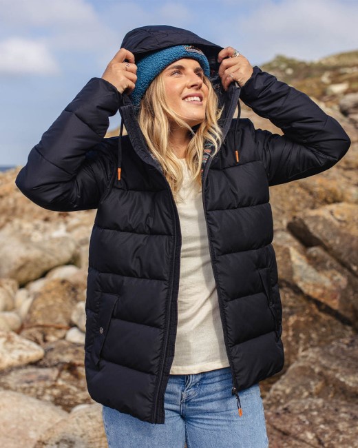 Passenger Exclusive Parks Recycled Insulated Jacket True Black