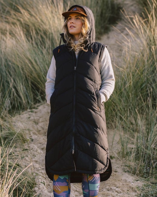 Passenger Exclusive Fairweather Recycled Insulated Gilet True Black