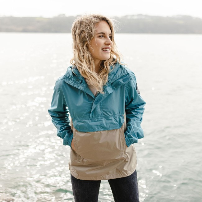 Passenger Exclusive Aleutia Recycled 1/4 Zip Anorak Larkspur Blue