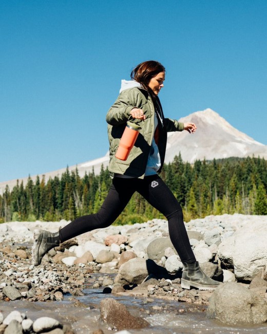 Passenger Exclusive Fresh Air Recycled Leggings Black