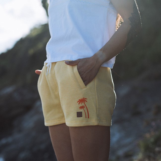Passenger Exclusive Shoreline Short Misty Yellow Marl