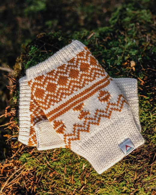 Passenger Exclusive Flurry Recycled Fleece Lined Fingerless Mittens Glazed Ginger